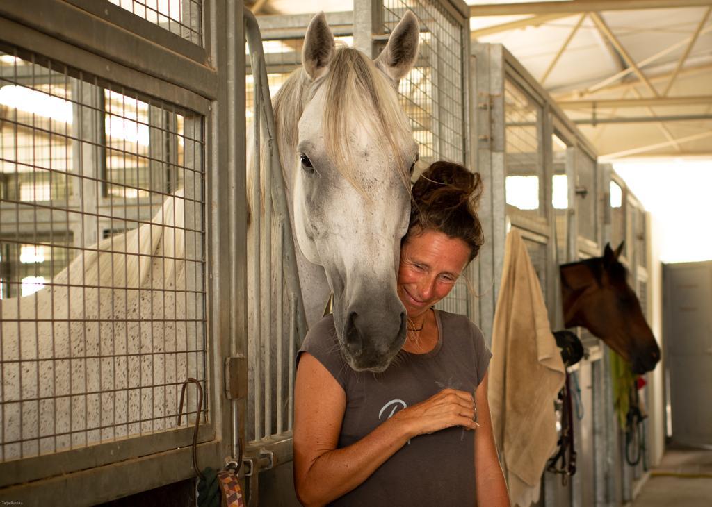 bb99ae9d cbaf 4b1b 940a f4a618692f2b